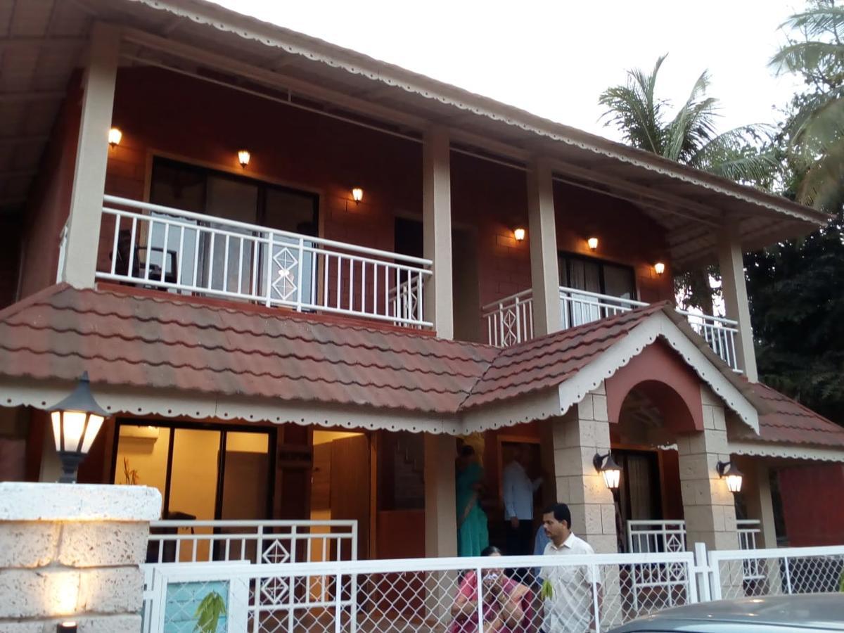 Feet Up Amaranth Resort Dāpoli 외부 사진